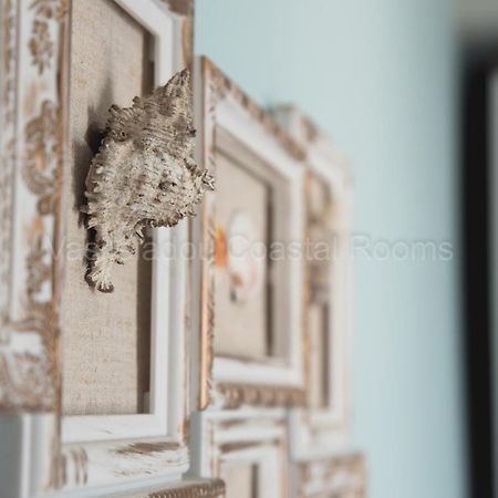 Vasileiadou Coastal Rooms 弗洛伊塔 外观 照片