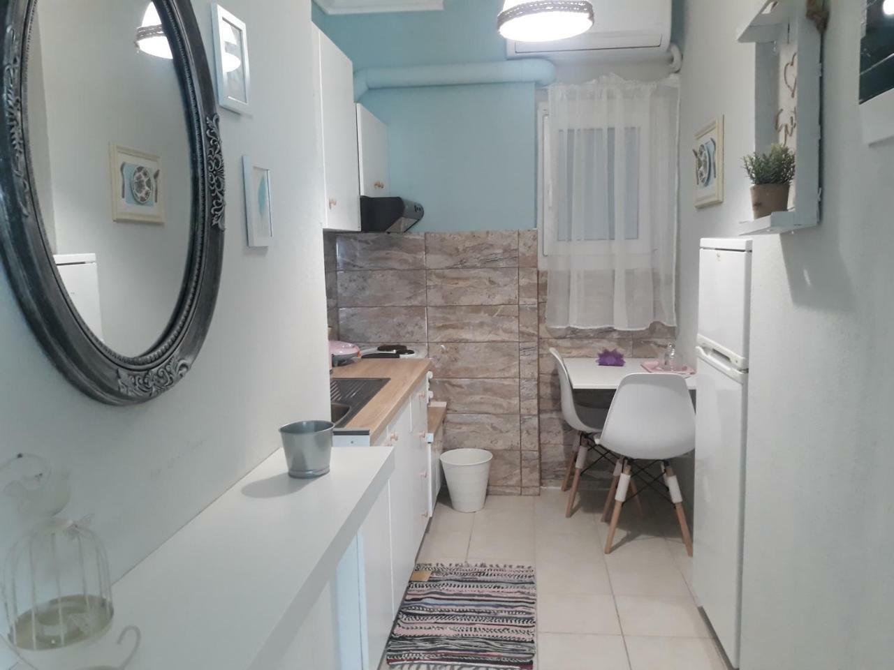Vasileiadou Coastal Rooms 弗洛伊塔 外观 照片